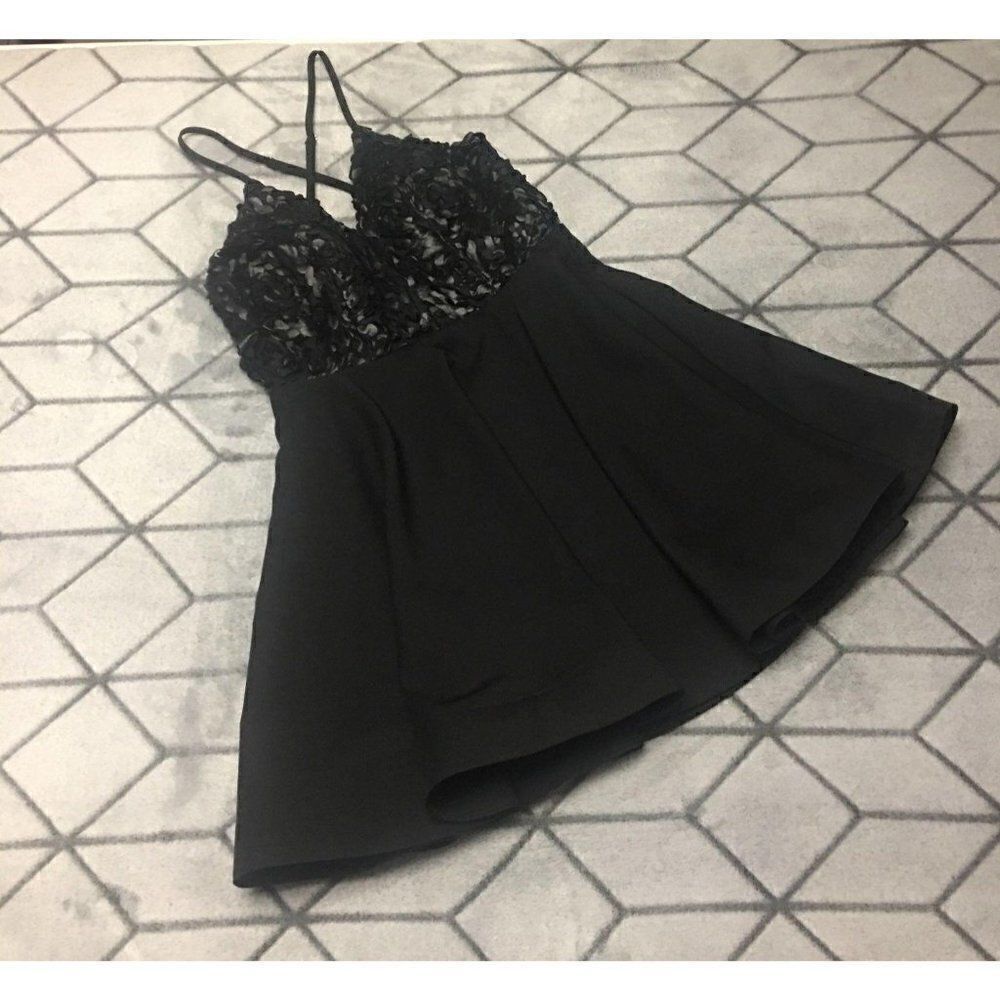 Luxxel black dress size S